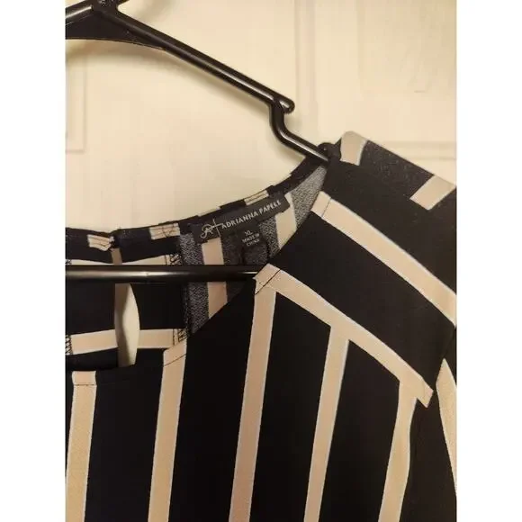 Adrianna Papell Knit Blouse Black/Tan Stripe XL - Picture 3 of 3